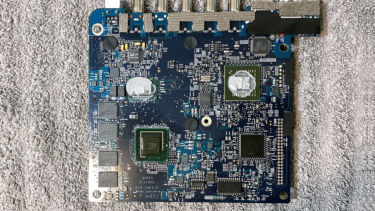 Apple TV 1st generation motherboard RAM.